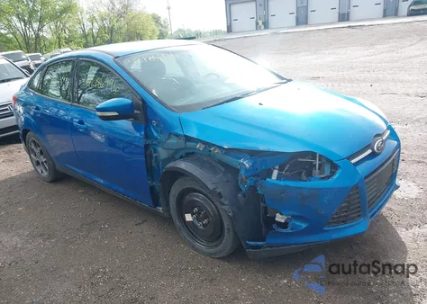 2014 Ford Focus Se z USA, uszkodzony, nr VIN 1FADP3F24EL429306